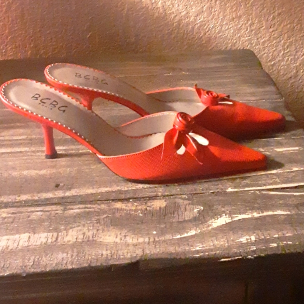 Shoes - Picture 2 of 4